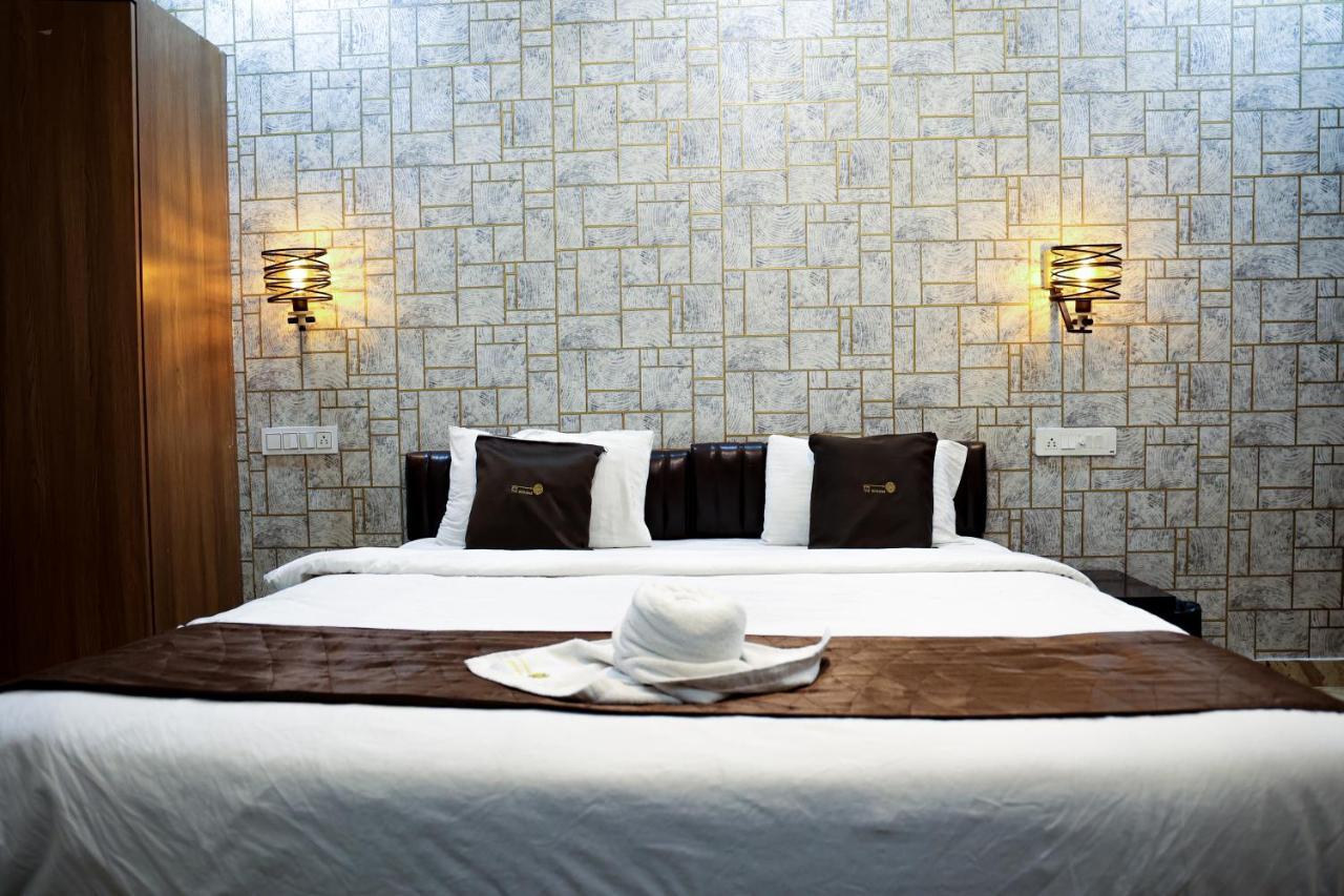 Hotel The Browns Nagpur Zewnętrze zdjęcie